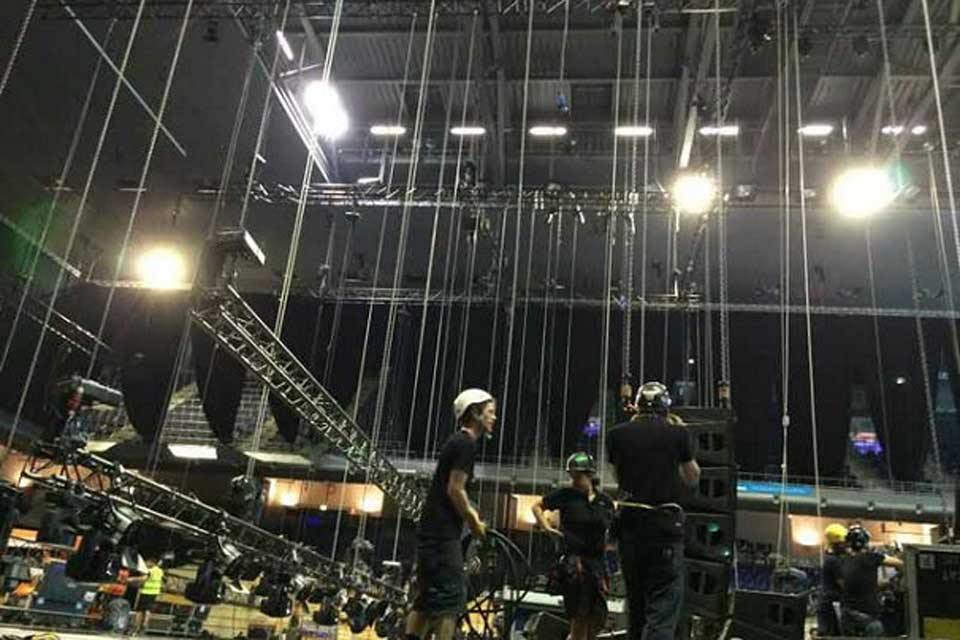 ��ΪIFA2015��Ʒ�����Ṥ�̺ƴ�