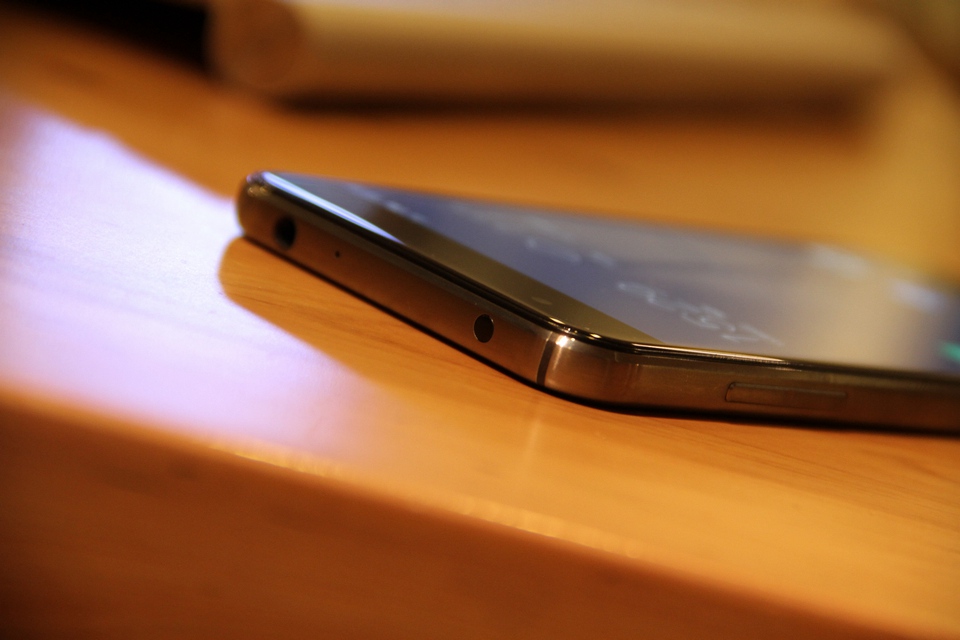 Gigaset�ֻ������ǵ�ӡ����Ǹ߶˴����ϵ��Σ���Ȼ��û��ʲô�ݻ���ζ�������ǵ¹��ľ���ϸ�����Ͻ���̬��������Ʒ���˸�����ں���