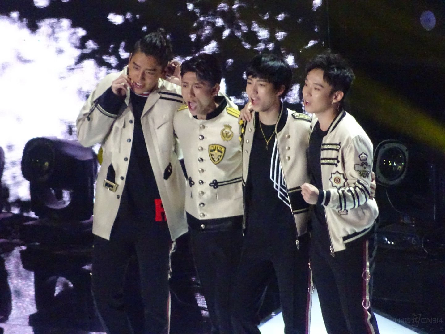 ��һɽ���û˭�ˣ����������ߵı������