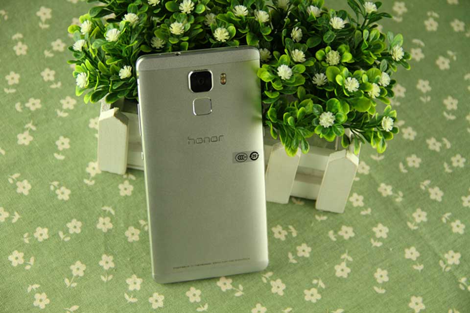 ��������������ʽ��ƣ�����ռ��һ��鲿�֡�����ָ�ƽ�������û���˽���Ȧ�������ָи�˳����