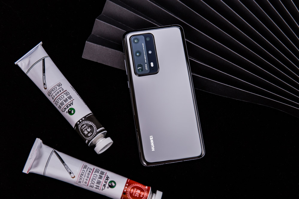 四曲满溢屏设计 华为P40 Pro+陶瓷黑图赏 华为P40 Pro+,陶瓷黑,四曲满溢屏