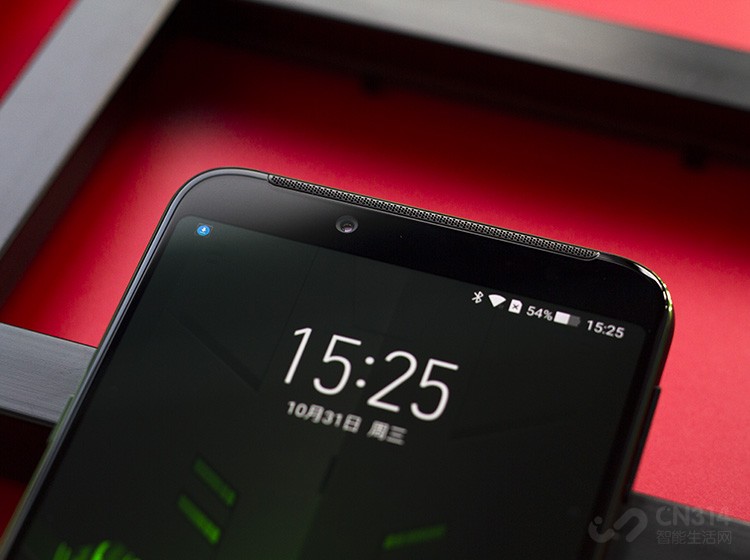 ��ͷ�ϳ�����˷���������ں�������Ϸ��ʱ�򣬳������ڵ����������𺳵���Ч��