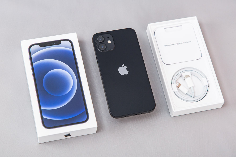 �����iPhone�������ᱡ���ӡ��������İ�װ�е�������������һ��͸¶���ᱡ����Ϣ���������Ҵ������Ǻ�ɫ��ɫ��iPhone 12����Ϊ˫ʮһ�ڼ�����Ż��ͣ�����ʲô�ر�ĵط���