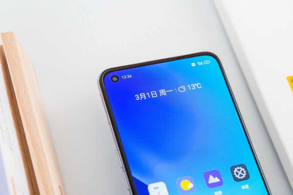 ľͷλĻϽǣʹĴƣռСĻвʲôӰ졣ռҲǱȽϸߵģڱ߿խˡȫĹ۸realme GTϲʵ֡