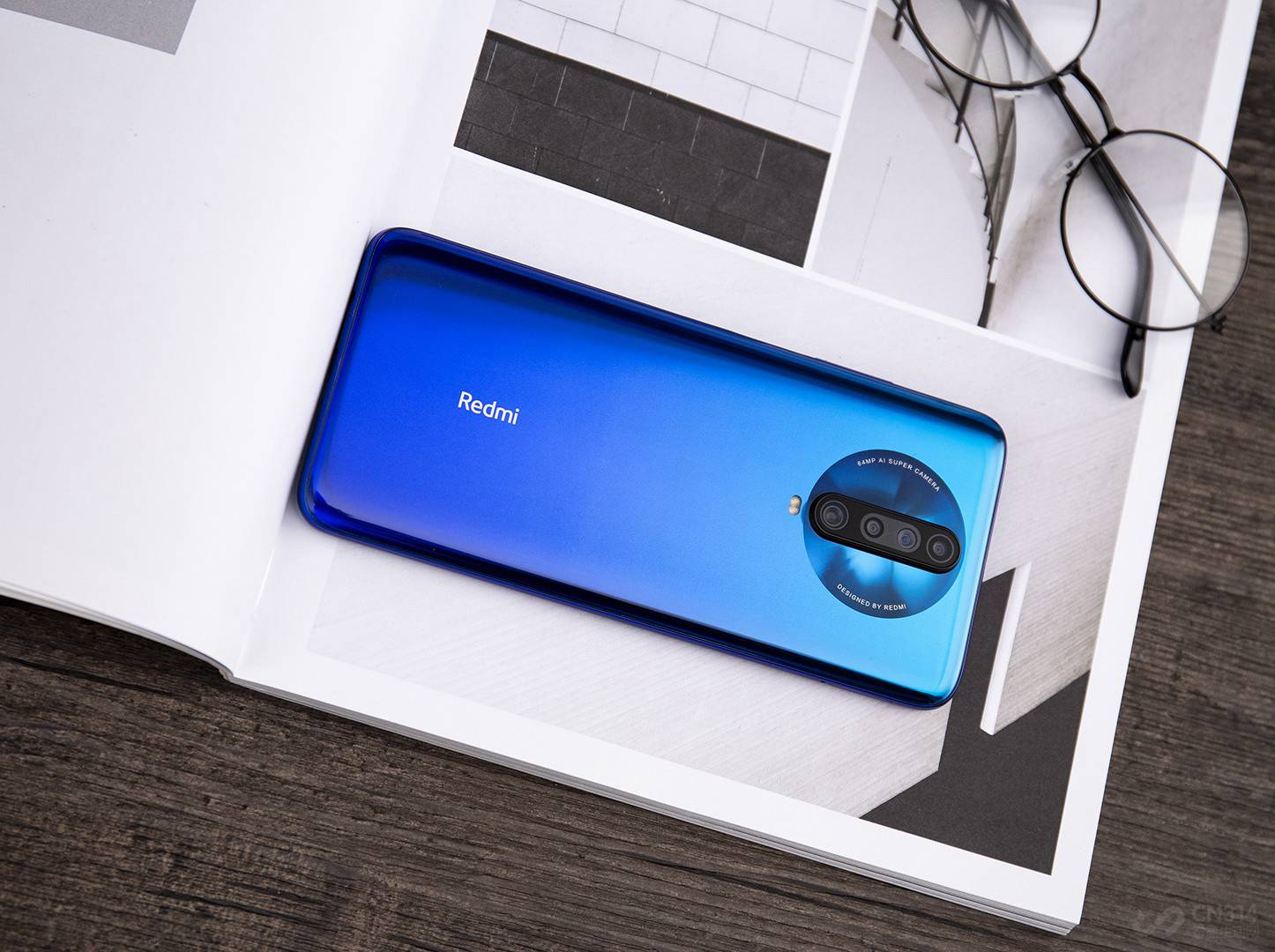 ��������������׷�������IMX 686��������ӵ��1/1.7Ӣ��ĸй������֧��1.6��m���ĺ�һ�������أ���Ȧf/1.89�����������㽫���ǽ��һ����ʱ�����ֻ�����ӰӲ��������Ҫ����������С���Լ�Redmi���ⷽ����Ϊ���ȵĳ��̡�