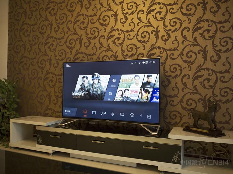 ����I55C����˵��ϸ�����ʾЧ����ʱ�е���ۺ϶�Ϊһ��4000R�Ļƽ����ʣ�����Ϊ��Ϊ����������Ƶ����ʡ�