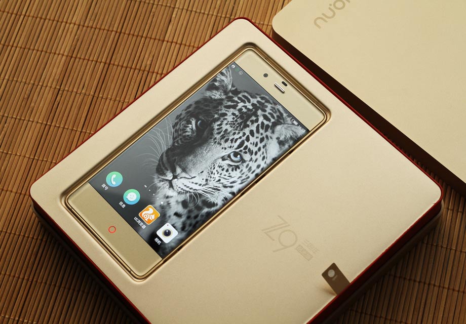 �򿪰�װ�����Ǿ��ܿ����������������Ŭ����Z9������ˣ����صĸ�ͨ����810������������ֻ������콢֮������4GB RAM+64GB ROM���ڴ����Ҳ���ò�˵��Ŀǰ��׿���Ķ����ˡ�