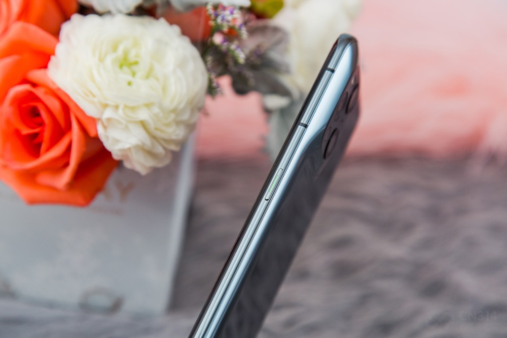 Ϊþܵĳ־ãOPPO˸û4500ʱĴأ65W SuperVOOC 2.0ӳ֣10Ӿܳ40%30W AirVOOC80ӳ100%߹ͬʵ˳־볩磬ùضҳװѡ֢Ŀա