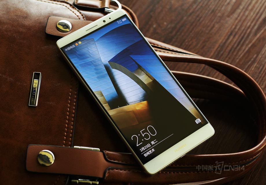 �������ֻ�ΪMate 8����ĵ�һ�о��Ǵ󡢾��¡����Ρ�Ʒ�ʣ�ȷʵ��һ����ֻ���̫һ�����¹����汾��ͻ�Գ��˱�����˧����