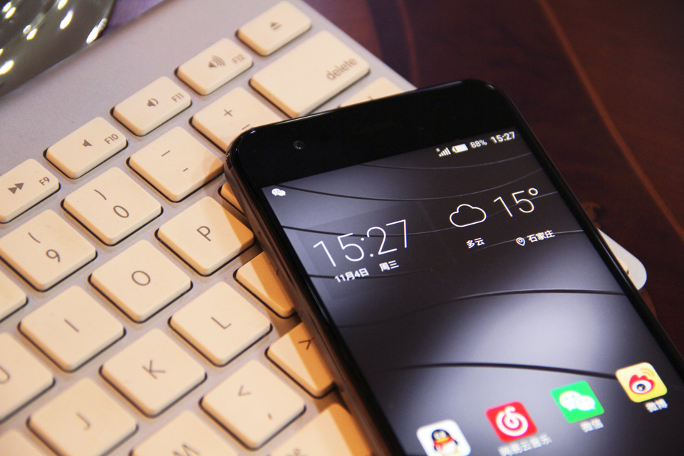 ���濴��ȥ�����ʮ�㡣