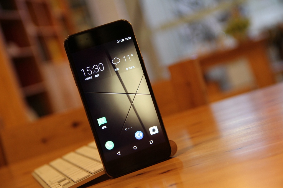 Gigasetϵ���ֻ���Ϯ�˵¹�����ľ��´������Ͻ�������ϸ�����������������Ʒ�ƵĲ�Ʒ���нϴ����ơ�