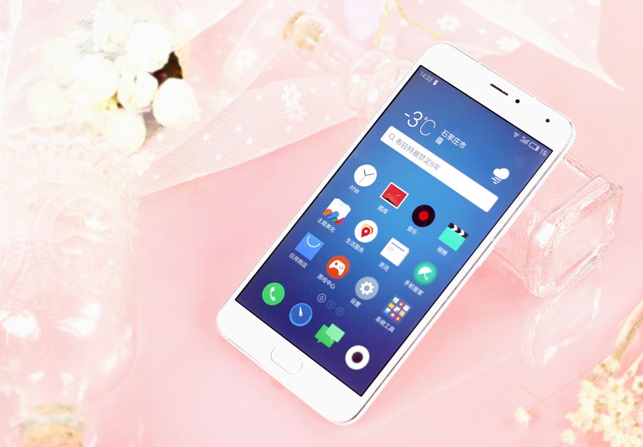 �������Ͽ�����һ�ε�����metal����������2.5D���沣����������ǻ�������������ѹ��ʽ�������գ�ȡ������֮ǰ����Note 2���ϵľ�̼�������ա�ȷʵ�ܴ�̶ȵ��������������С�