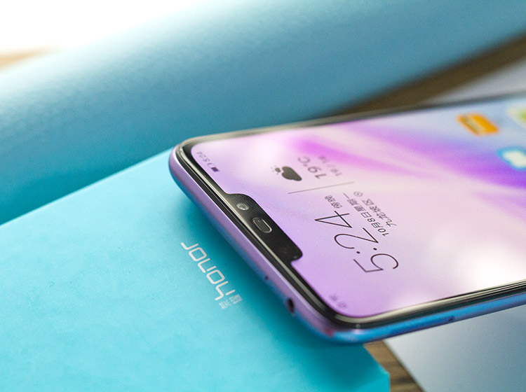 ����ҫ����8C���������򣬼���������ǰ������ͷ����Ͳ�����߾��봫����������֮�⣬�����滹����һ�����ơ����û��������ĵ�ʱ����ö�ɵ��ڵ����ƽ���������Ƥ����Ч���������ĸ����ڡ�