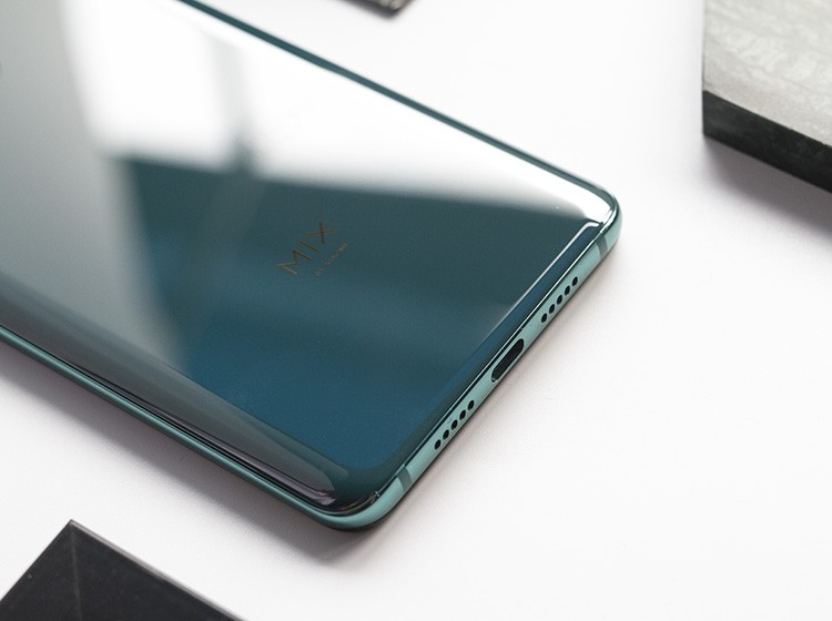 3D������ƴ����˼��ߵ���ֵ���մɲ��ʵĺ���ָй⻬���󣬲��Ҷ��ڹ��ߵķ���Ҳ�ǳ��ÿ���