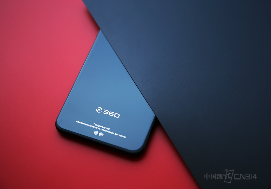 Transform�����������������軮��Transform�������϶�Ŀ��Ӧ������Ļ��Ӧλ�ã�����ʵ�ַ����������򵥱�ݣ���Ҫ��ʲô������ֻҪ�����һ�¾Ϳ����ˡ�