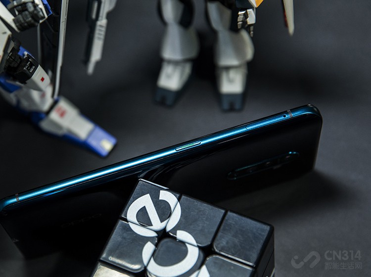 ���⣬OPPO Reno Aceͬʱ������������PD��QC��18W���Э�飬��ʹ��������Ⲣû��Я��ԭװ�������Ҳ����ͨ������QC����PDЭ��Ŀ��ΪReno Ace�Բ�����Ч�ʲ�����������÷�Χ���㡣