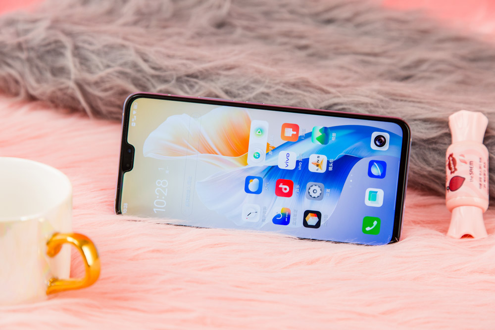 ң»ȵͬʱɫʻԭңvivo S9Բǰ800ص105㳬ǾͷƬǷΧͨ78㾵ͷֻ֧У֮һжΪͻ㣡