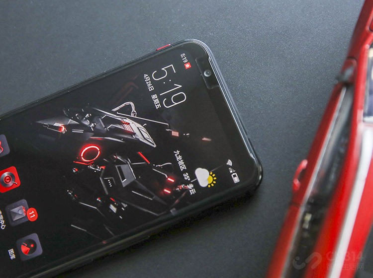 ��ħ3Ϊ����ǿ��Ϸ���飬������Ч����Ҳ���ˡ�Ѫ���������ڵ���ƵĴ�ߴ�˫����������������������ô�ճֶ����г��𺳵�������Ч������DTS-X 7.1��Ч�ӳ������˻�������侳�ĸ��ܡ�