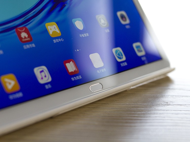 ��Ϊƽ��M5�ഺ����Ļ���·�����Բ�ε�ָ�ƽ���ģ�顣ͨ��ָ��ʶ��ģ�飬���ǿ��Ա�ݵĲ���ƽ�壬�緵�����˵����򿪶����񴰿ڵȡ�