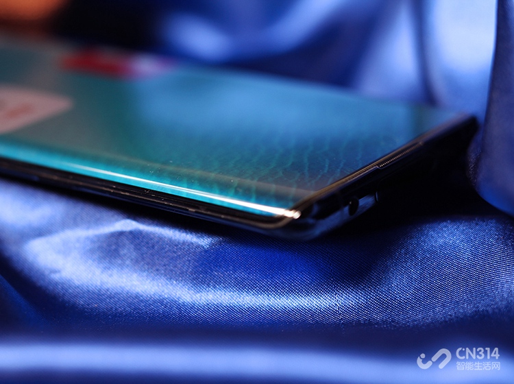 ������Ļ�����Եӵ�н���90������ʣ����Ӿ�Ч����������������һ�㣬�Ӿ�Ч���������𺳡�