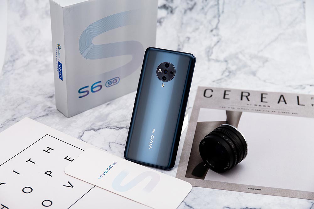 þͷ棬vivo S64800+800س+200ؾ黯+200΢֧࣬112㳬㡢4cm΢ӰóҹEISƵǰ˫Ұ㡢׷ȹܡƵ㹦Ҳǳḻ֧ǰóƵ4KƵ㡢ǰ˫Ұ㣬һһɶƵ