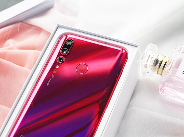 ����汾������2000����������+1600�����س�����Լ�200�����صľ�������ͷ������Ǿ�ͷ������ͬ�Ⱦ����������¸���ĳ��������壬������������һ����콢�ֻ���Ҳ�������