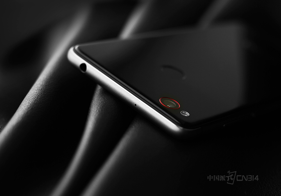 不一般的小屏旗舰!努比亚Z11 mini图赏