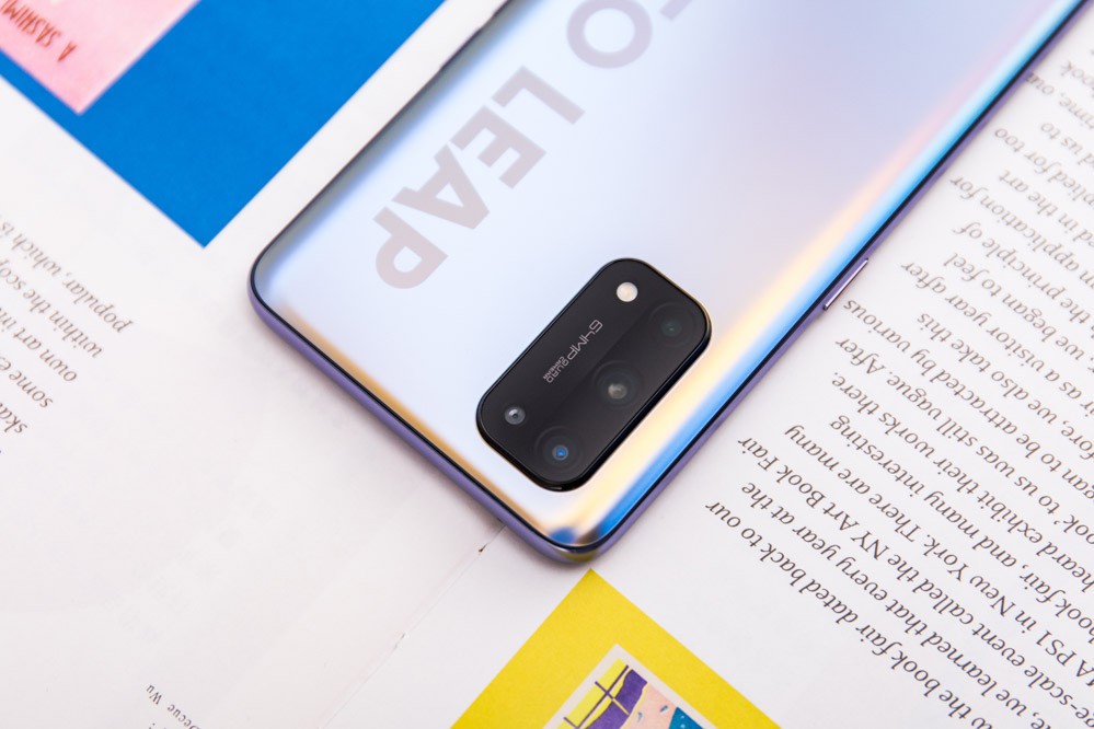 ȴrealmeX7 Proֵȷʵ൱ޣƵĸ߶͹͸ʵƹ߼еЧӾϿĻԵʮ貶Ŀ3+2+1ľñһ㲣ʵ˳ɫָУɫҲ