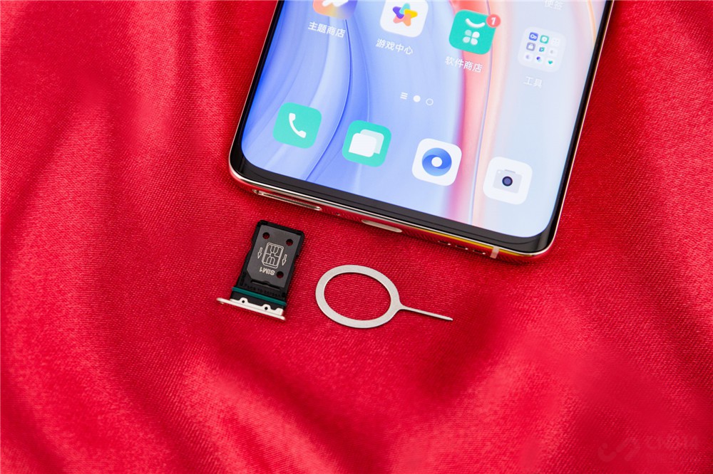 RenoϵдƳԹȡʤReno4 ProҲOPPOֻ˼Reno4 Proۼ3799Ԫϲйܡ򵥵ֻ飬ôOPPO Reno4 Proɴ