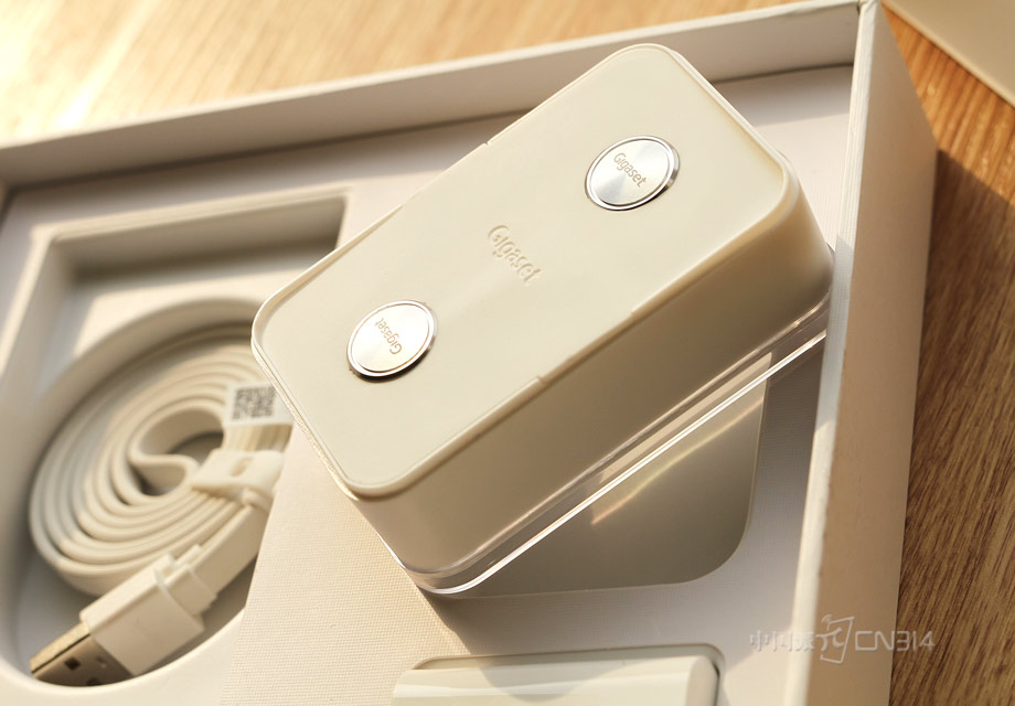 ��Ȼ�ˣ�������Gigaset����׼���ĸ߱���������ܹ����û����ܵ�ʮ����������С�