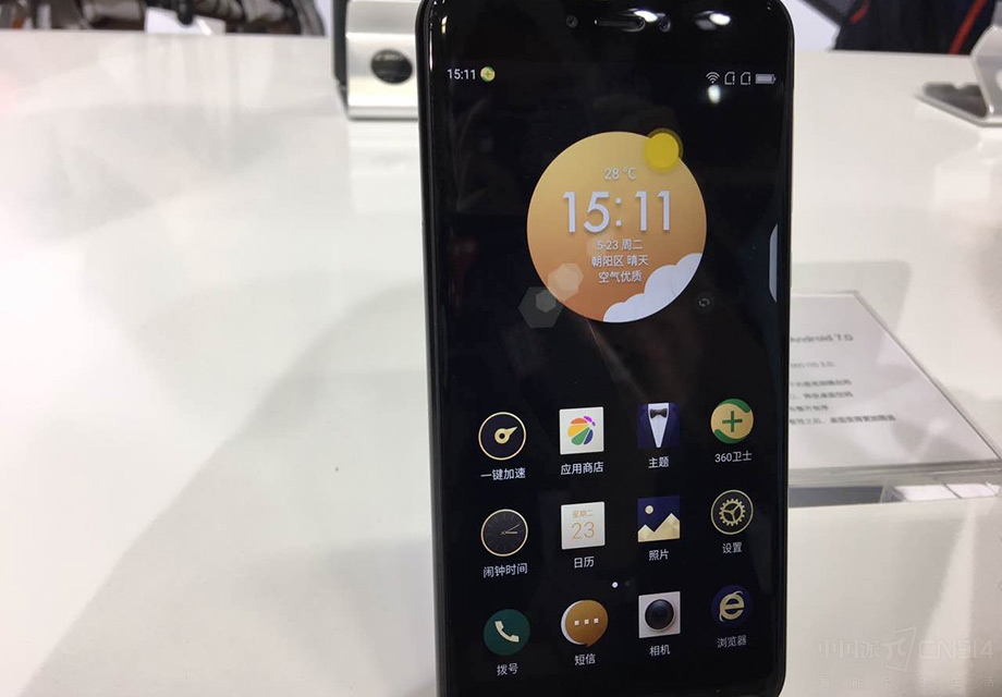 ֵ��һ�����360OS2��ø��Ӽ���ˣ�������ȡ�û�������360�ֻ�ȡ���˴���Ԥװ����������û����顣