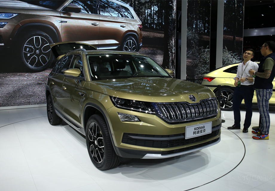 �µ��ǿ���ȫ��;��L����ͬһƽ̨��������һ�οµ��ǿ�������ϸ��ϳ���һЩ��