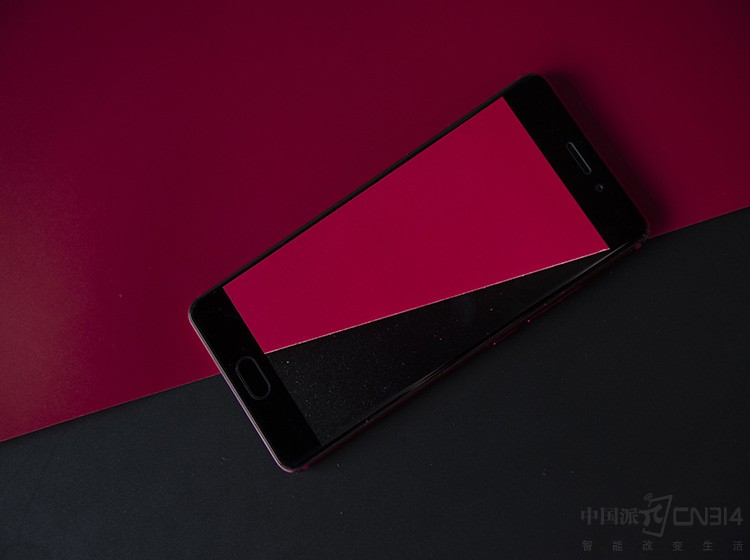 魅蓝E3能否赶超前辈 魅族PRO7之美图回顾