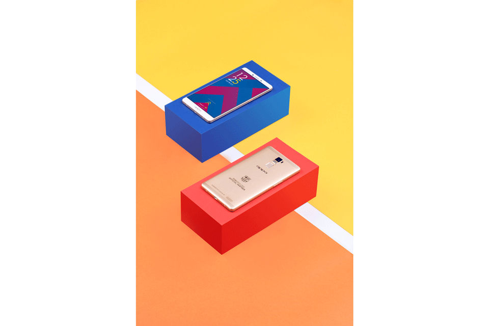 OPPO R7 Plus�������ư�֧���ƶ�����ͨ�����ŵ�4G��3G��2G���磬���ڹ���һ���á���OPPO R7 Plus�������ư�ȥ�ֳ���������������һͬ�ź�����������ڻ�黥����һ���ֻ������ɸ㶨 ��