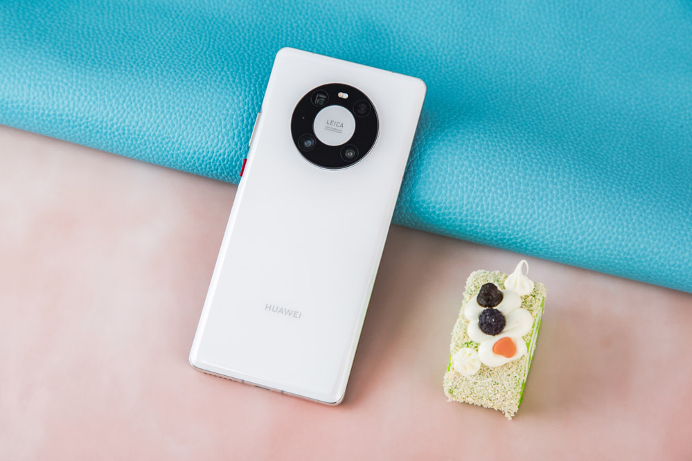 ھ˰깲ʮƷĸ֮󣬻ΪMateϵѾΪȫֻгߴԵ콢Ʒ֮һÿһĻΪMateϵУͨһЩ־ԵԪأֻȦ·СҴ˽귢ĻΪMate40 Pro԰ɫͼ͡