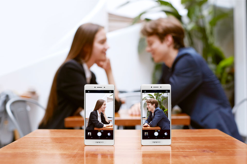 ��������������OPPO R7s��������Ŀ��5.5Ӣ��ȫ���� ��ʾ���������32GB ROM�����־õ�3070mAh��ء�����ȫ�ĵ�ѹVOOC���䡢���õĽ��������Լ���ȫ���4Gȫ��ͨ�� �������û�ϲ���� 