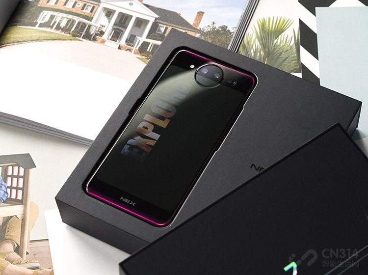 ���������ɿ���vivo NEX˫���潫����ͷ����Ļ����Ƭ���е�һ�������Ȼ��ɡ�