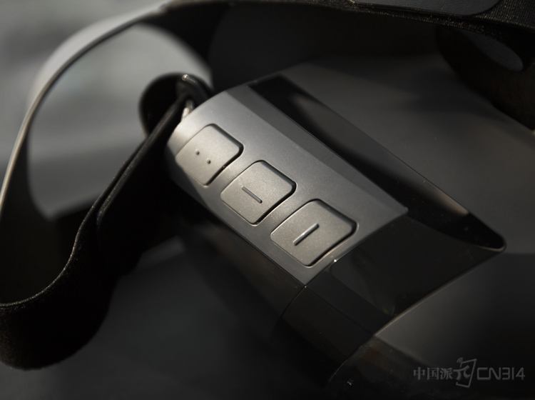 ���ķ����İ�ť�Ļػ���ʮ���������������ҫ���Գ�ϸ��Ľ����ʸС�