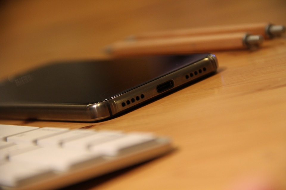 Gigasetϵ���ֻ���Ϯ�˵¹�����ľ��´������Ͻ�������ϸ�����������������Ʒ�ƵĲ�Ʒ���нϴ����ơ�