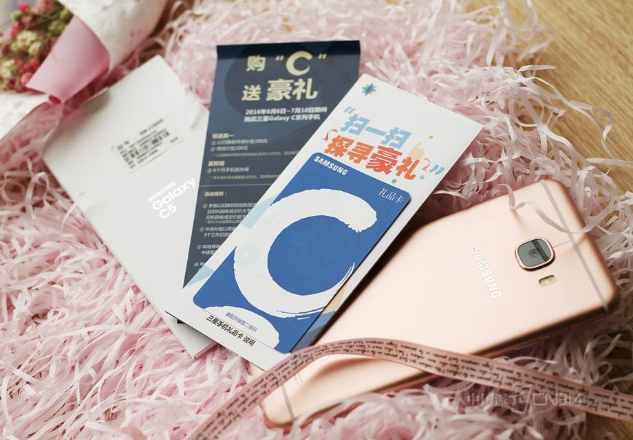 ��װ���ڳ����ֻ��⣬����һЩ���߰���Ķ��������Ӿͺá�