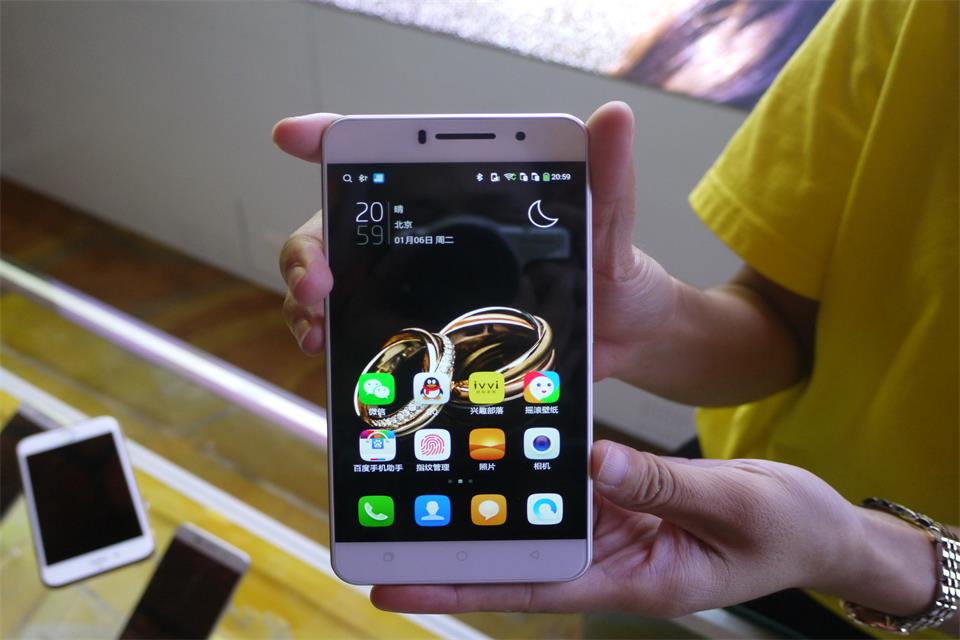 smooth��������Դ�ڶ���ʯ��ˮ������