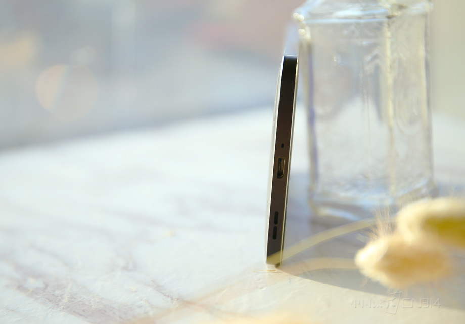 ��ͳ��USB�ӿں͸��Ի������쿪�ڣ����������Լ����ص�ϸ�ڷ��