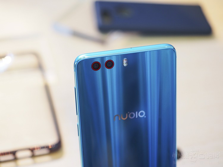 Z17miniS�䱸���Ŀ�����ͷ������˫1300����������ͷ�����úڰ�+��ɫ������