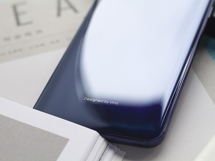 vivo X23������3D�����������2.68mm�ĳ�խ�п��������°�Ĺ��ɣ����Ի����˱���