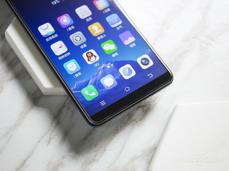 �ֻ��°;������������Ͷ������������ã���û��ͻأ�ĸо������̶ȵı�֤��������һ�廯���С�