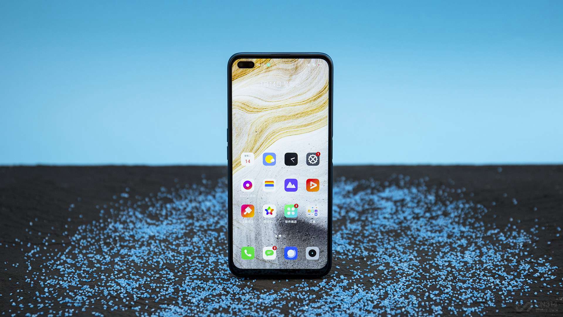 ���ѿ�����realme X50��һ����Ӱ�����൱����Ļ��ͣ���Ȼ�۸���ߣ�����Ӱ�����ʵ����ȫ���Աȼ�4000-5000Ԫ�Ļ��͡�ͬʱ���û����������ڿ�����ƣ�����˸��ߵ���ռ�ȡ���Ļ���ӻ�Ȼһ�壬�������Ӿ�Ч�������ա�