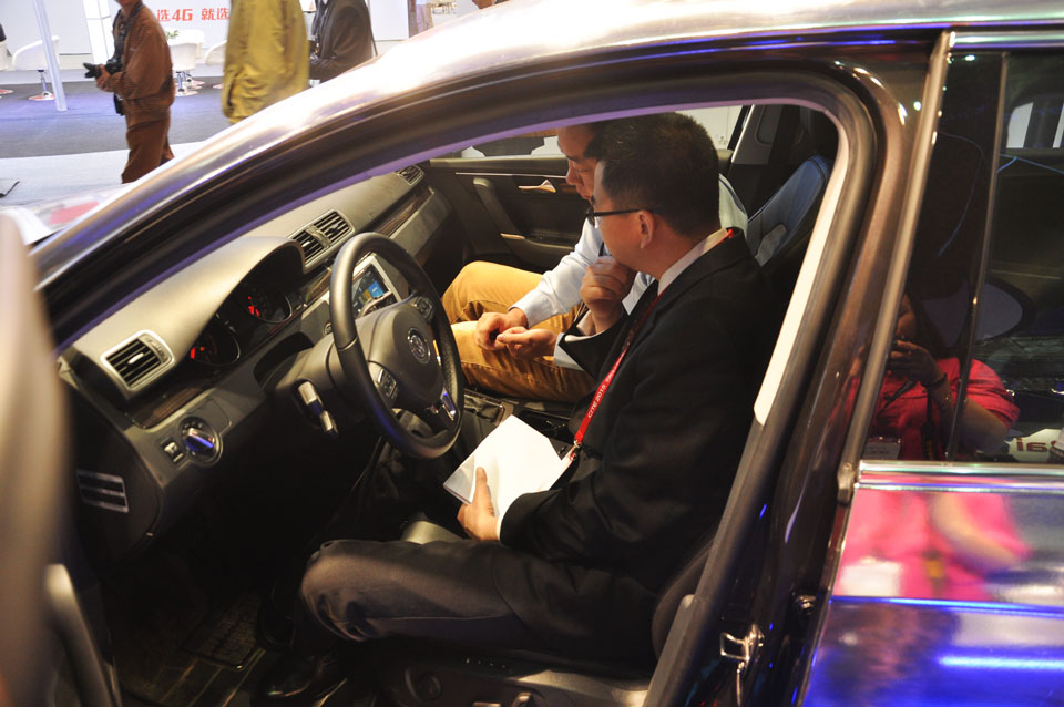 ������ԱΪ����չʾ������ϵ��ʹ�÷���|������������ϵ