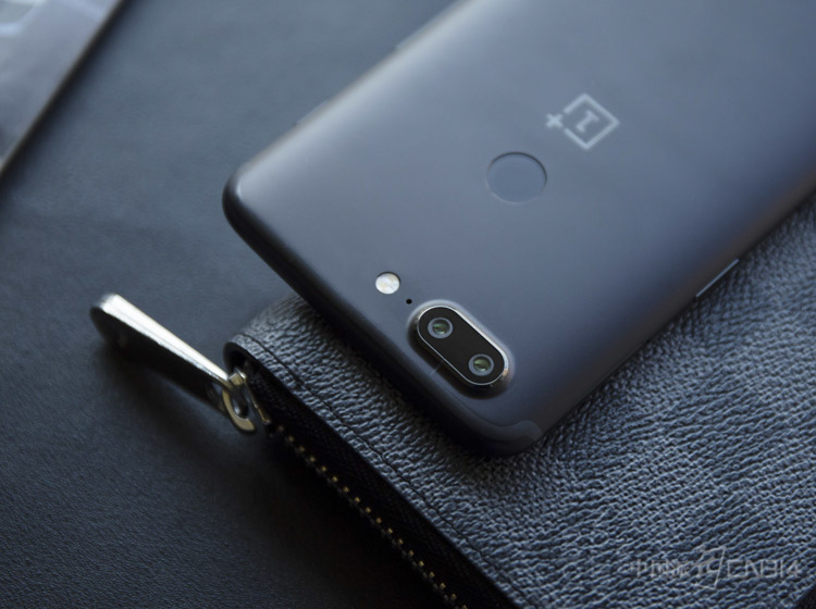 һ��5T�̳���һ��5�ġ�����835+8GB RAM���������÷������İ�׿�������Ƕ��⣬���ҡ�˫8����8GB RAM+128 GB�洢����������Ȼ��������׿�콢��ר����