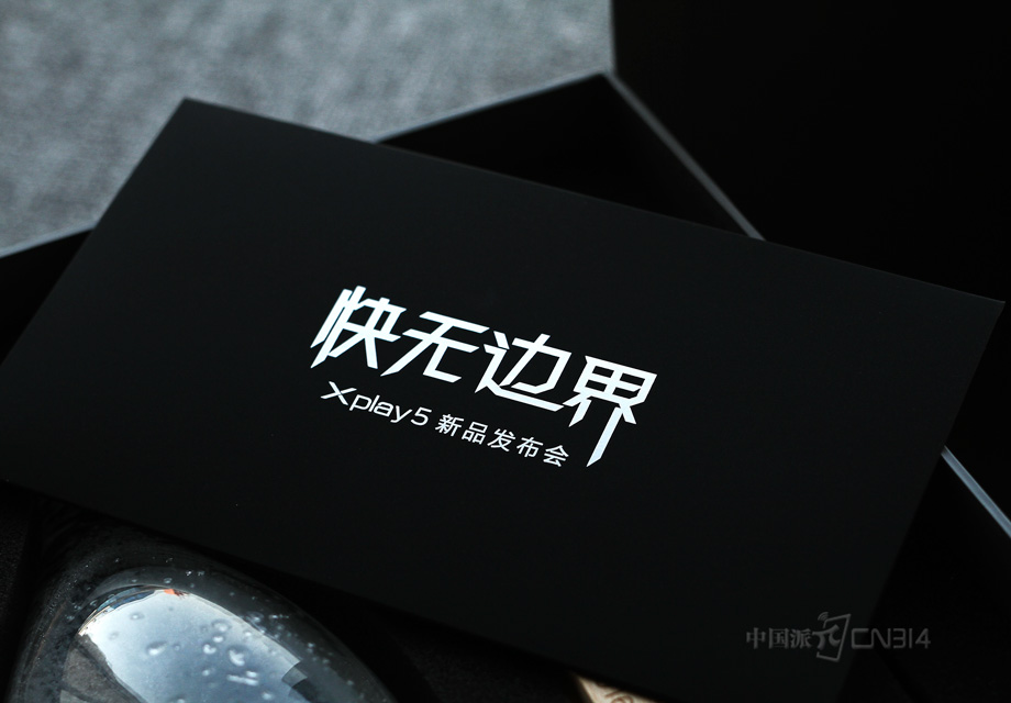 ������װ�����뺯���ŷ⣬��ɫ���ŷ���д�п��ޱ߽硣