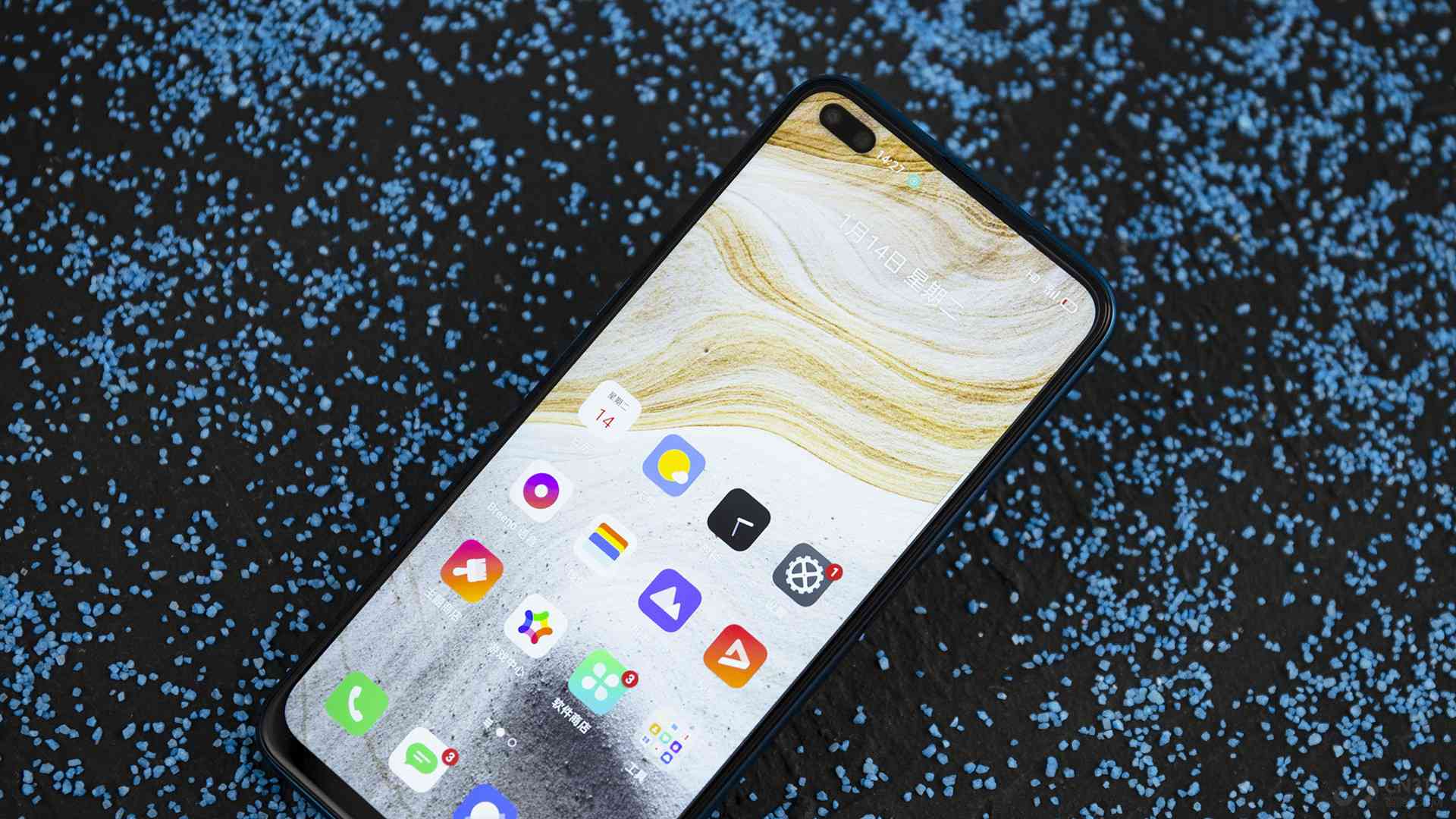 ������˵��realme X50��һ����������ö��ܳ�ɫ���ж�С���ڣ���Ӱ���ʳ�ɫ������Ч�ʸ��ߡ��ڿ�����Ư������ˢ���ʴ��������ޱ�.....��Щ���������Ϊ�û�ע�����������꣬��Ϊ���������е�ȫ��������